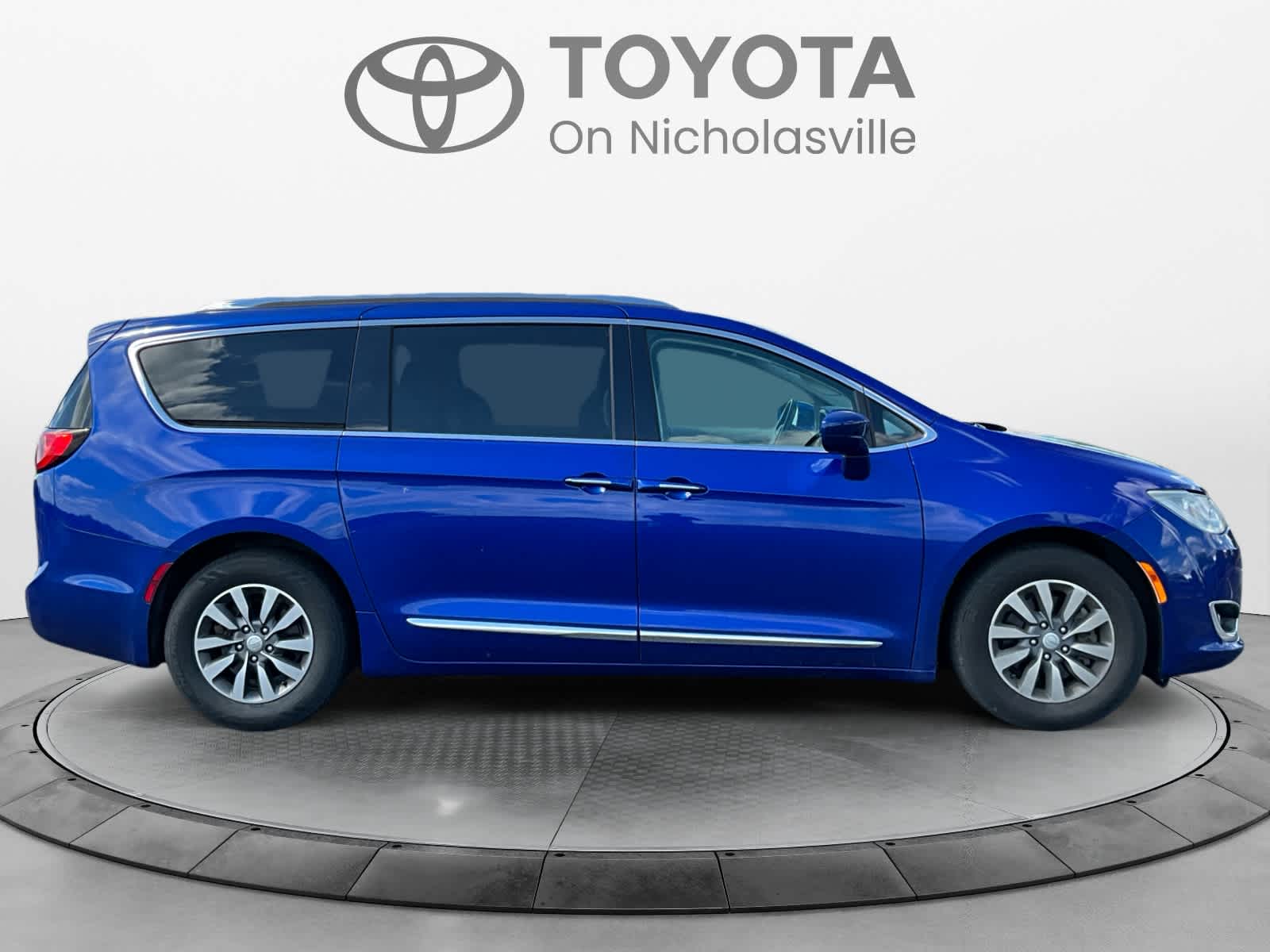 2019 Chrysler Pacifica Touring L Plus