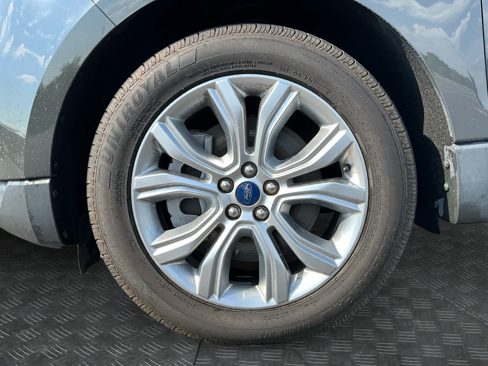2021 Ford Edge Titanium