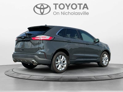 2021 Ford Edge Titanium
