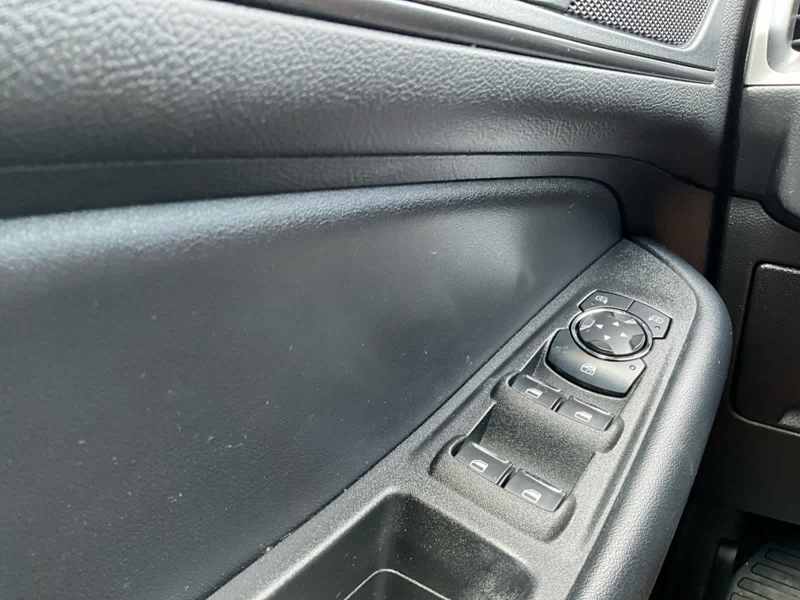 2022 Ford Edge SE
