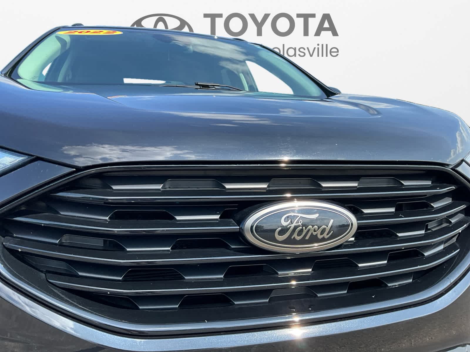 2022 Ford Edge SE