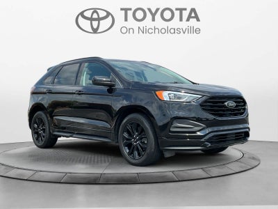 2022 Ford Edge SE