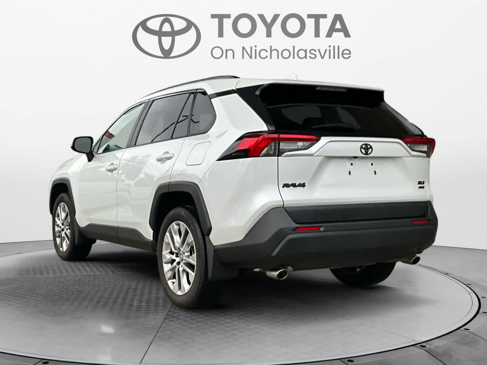 2024 Toyota RAV4 XLE Premium