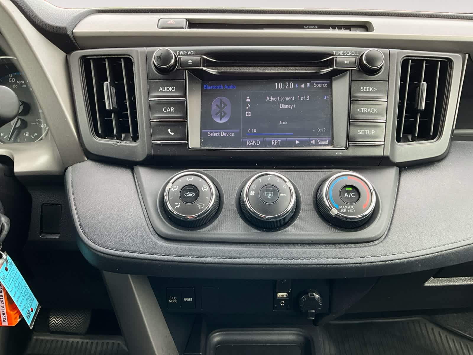 2018 Toyota RAV4 LE