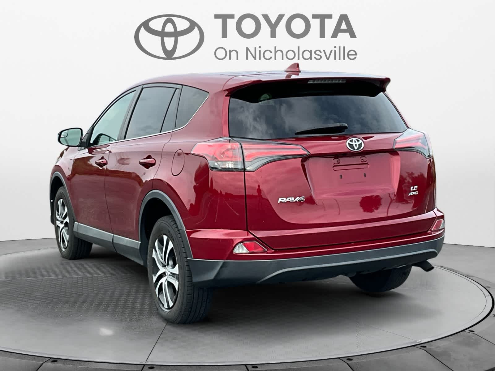 2018 Toyota RAV4 LE