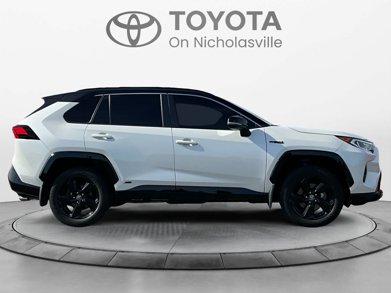 2020 Toyota RAV4 Hybrid XSE