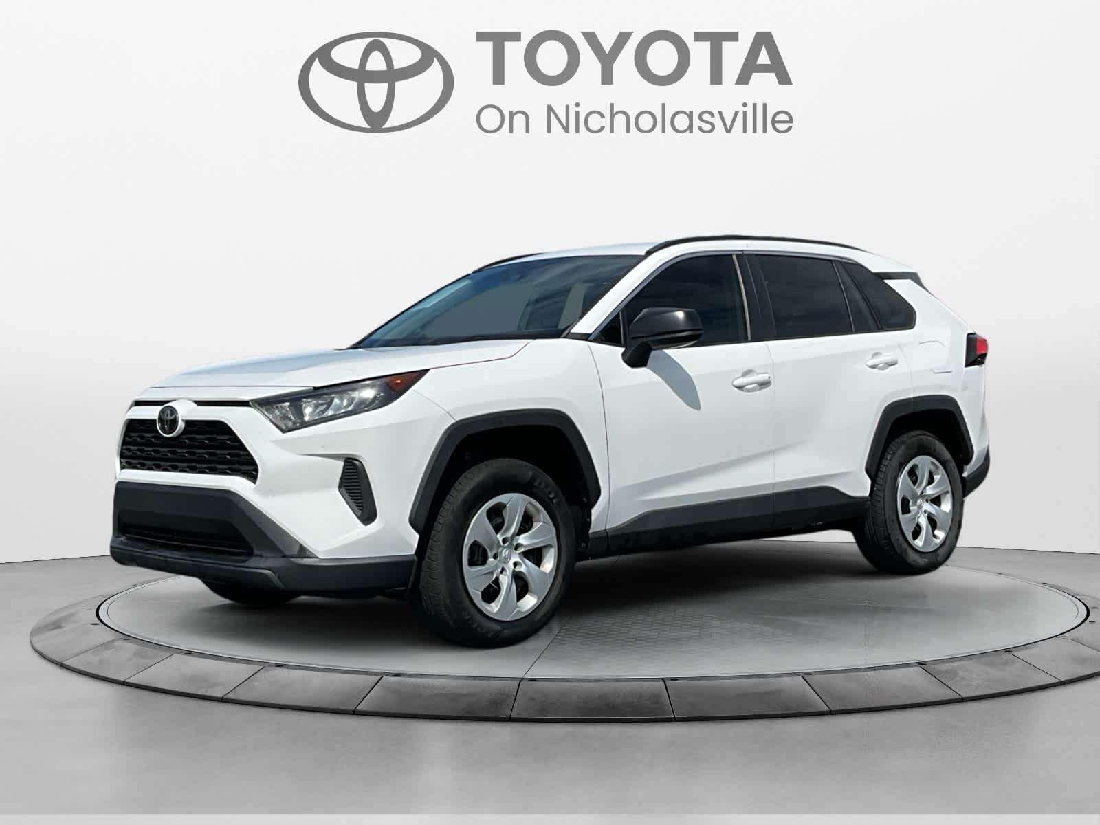 2020 Toyota RAV4 LE
