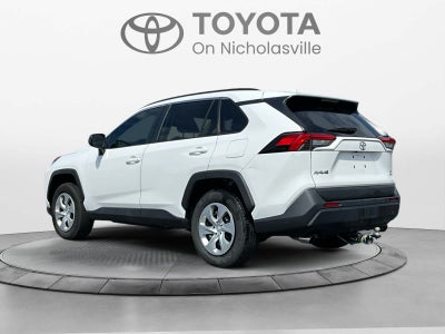 2020 Toyota RAV4 LE