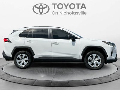 2020 Toyota RAV4 LE