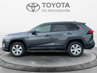2023 Toyota RAV4 LE
