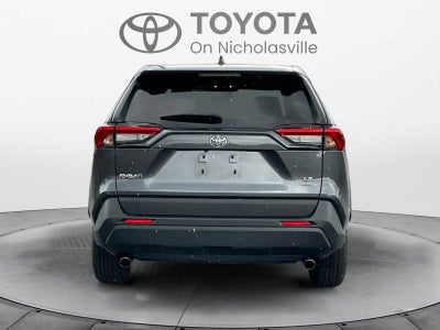 2023 Toyota RAV4 LE