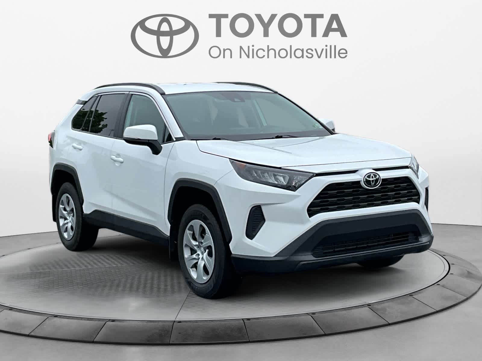 2020 Toyota RAV4 LE