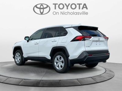 2023 Toyota RAV4 LE
