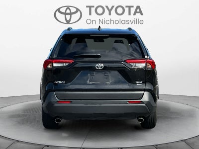 2025 Toyota RAV4 XLE