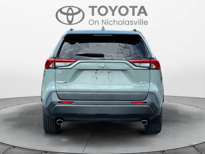 2021 Toyota RAV4 XLE