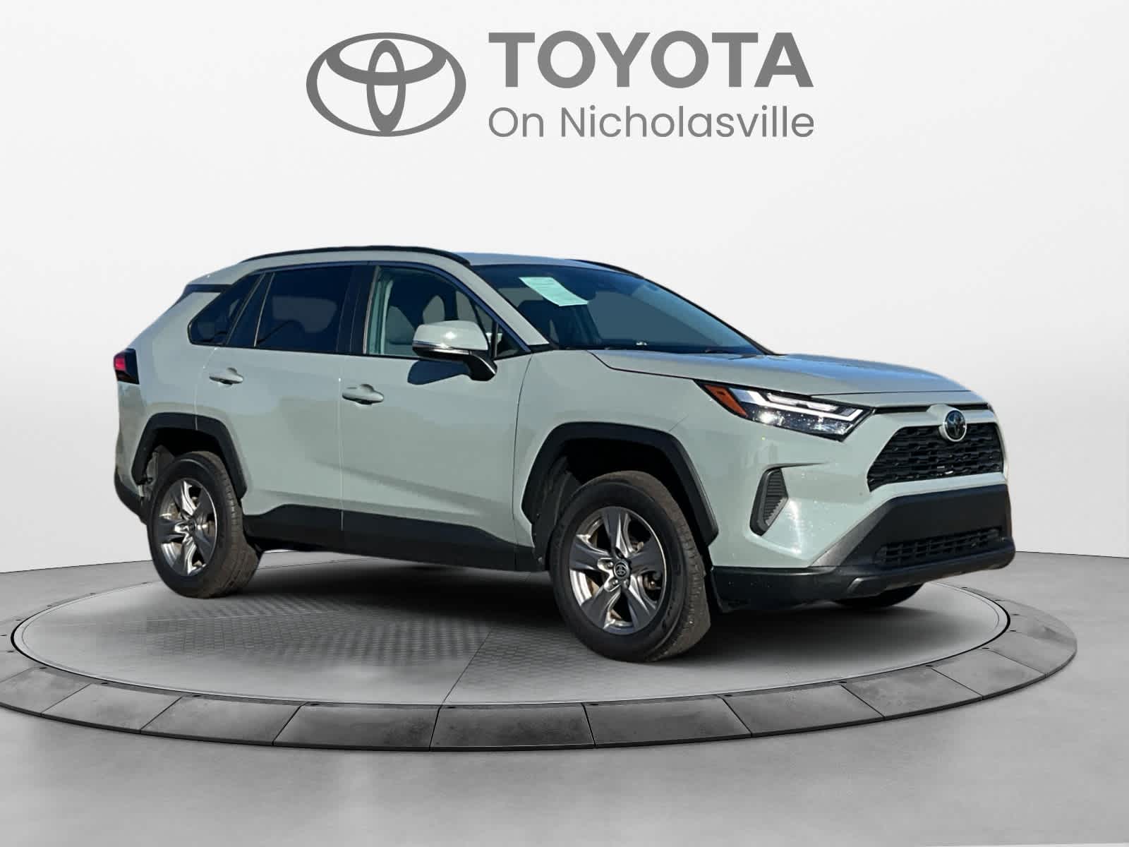 2023 Toyota RAV4 XLE