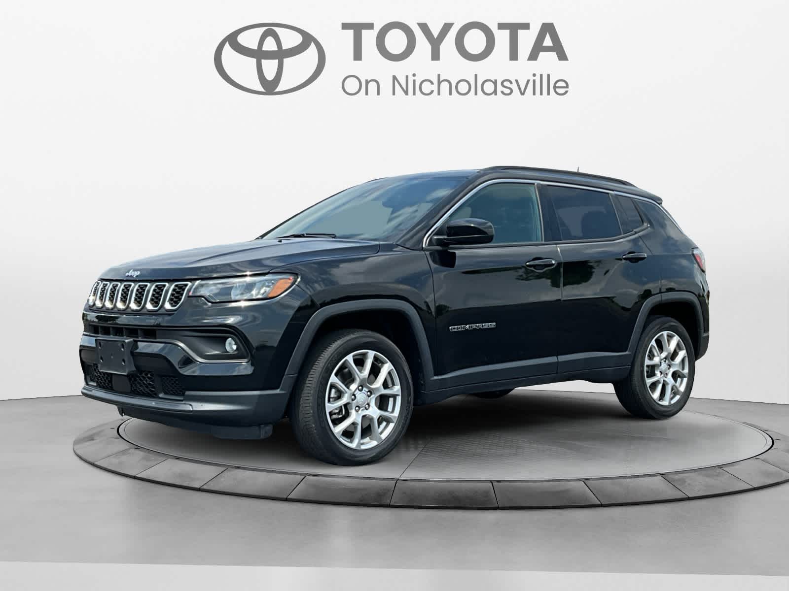 2024 Jeep Compass Latitude Lux
