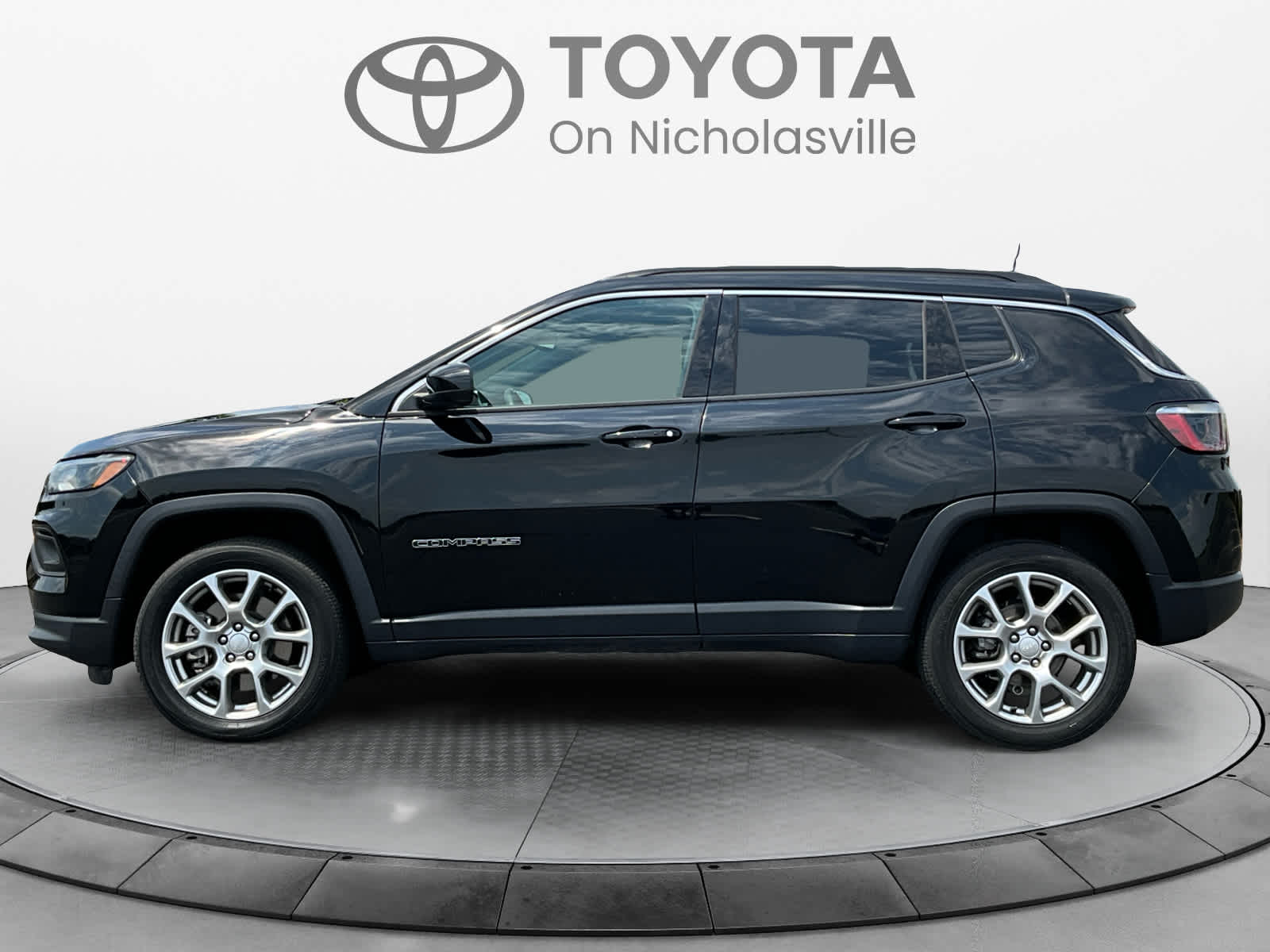 2024 Jeep Compass Latitude Lux