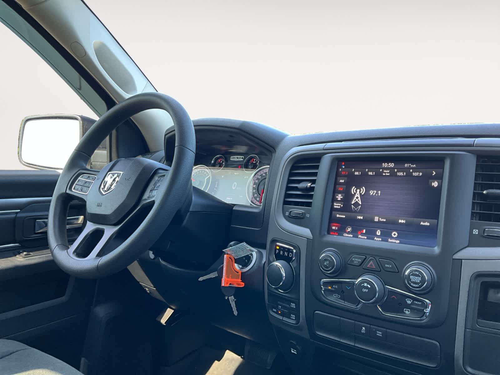 2021 RAM 1500 Classic Express