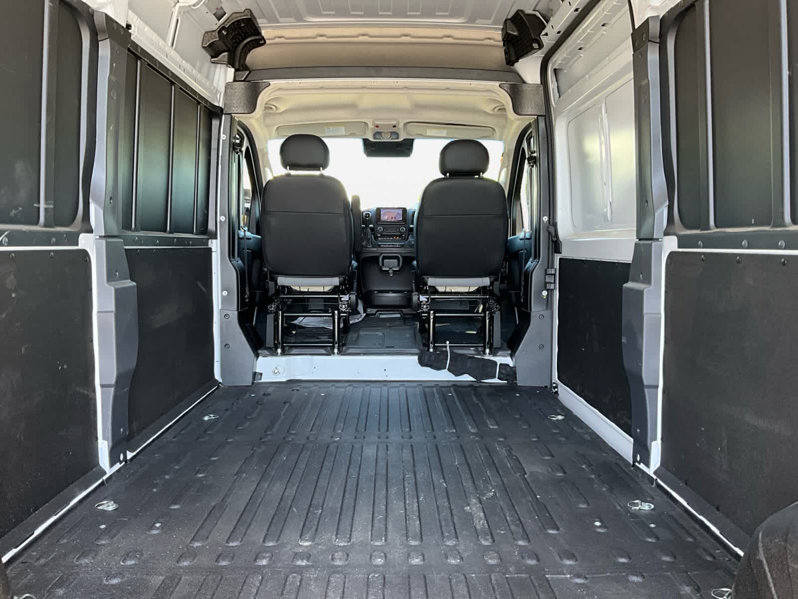 2024 RAM ProMaster Cargo Van SLT