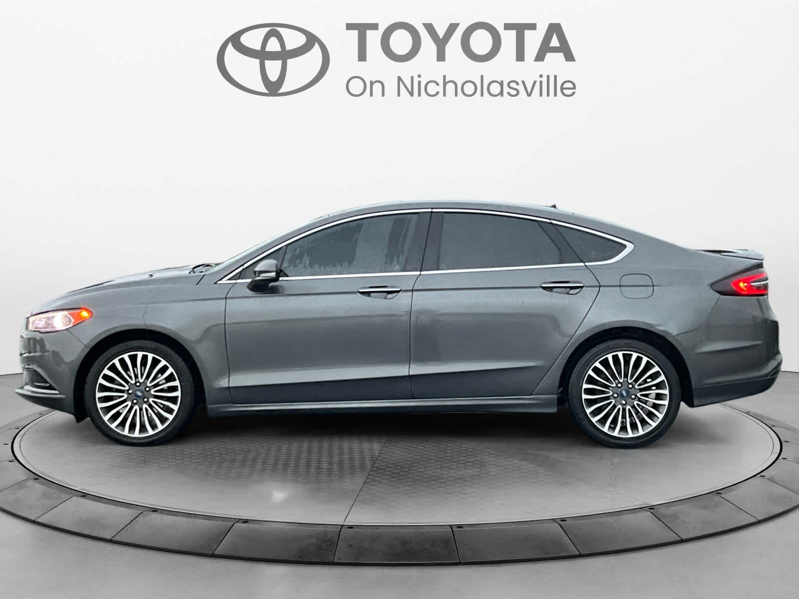 2018 Ford Fusion SE