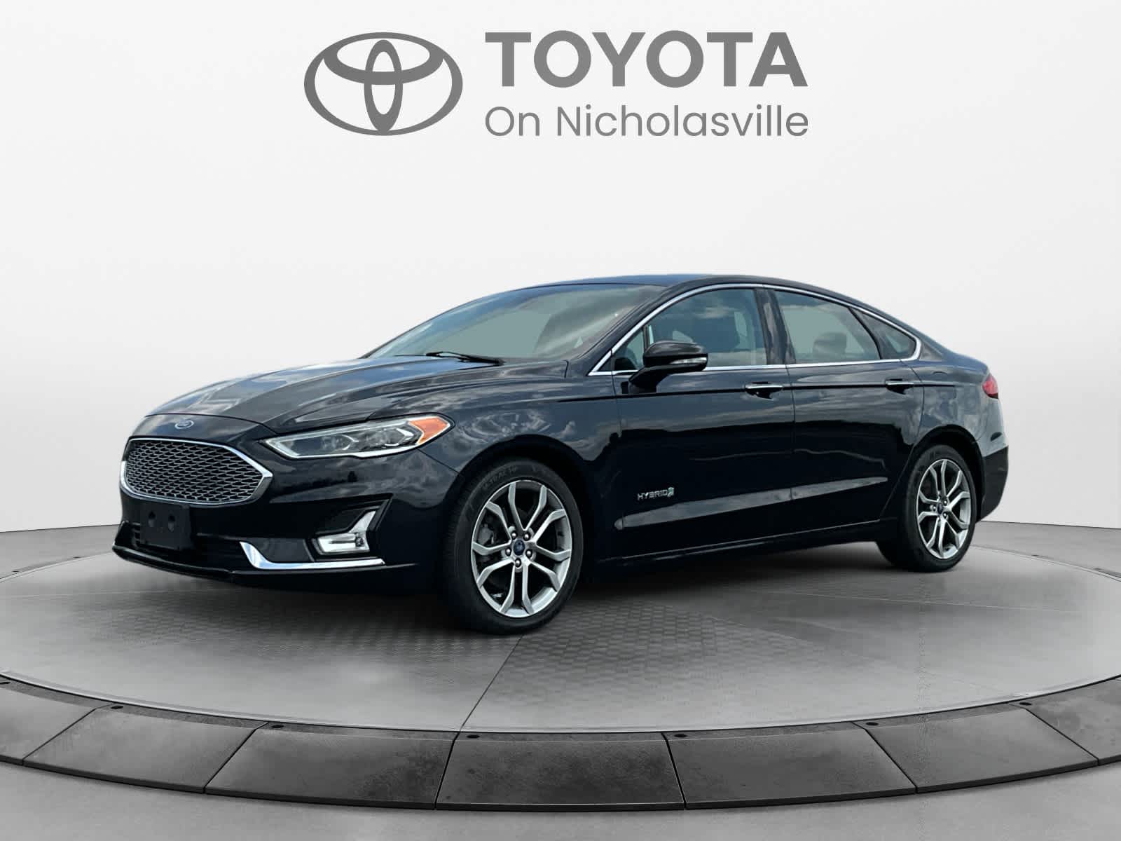 2019 Ford Fusion Hybrid Titanium