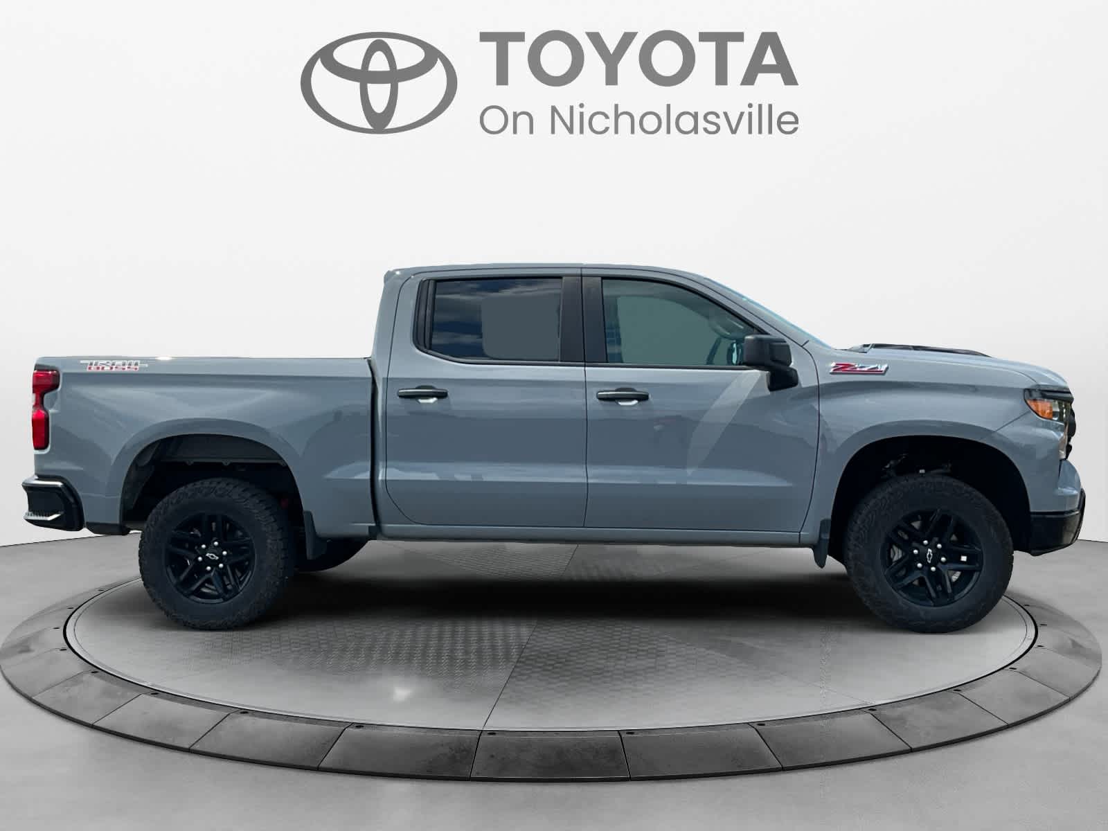 2024 Chevrolet Silverado 1500 Custom Trail Boss