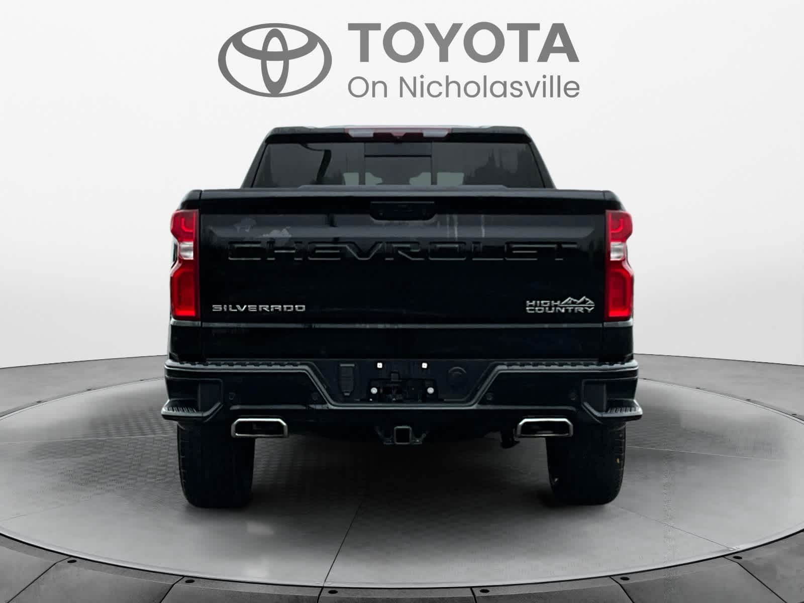 2023 Chevrolet Silverado 1500 High Country