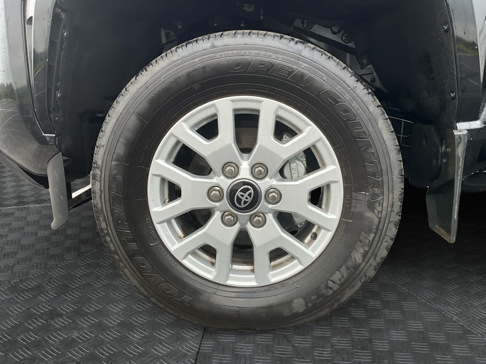 2024 Toyota Tacoma SR