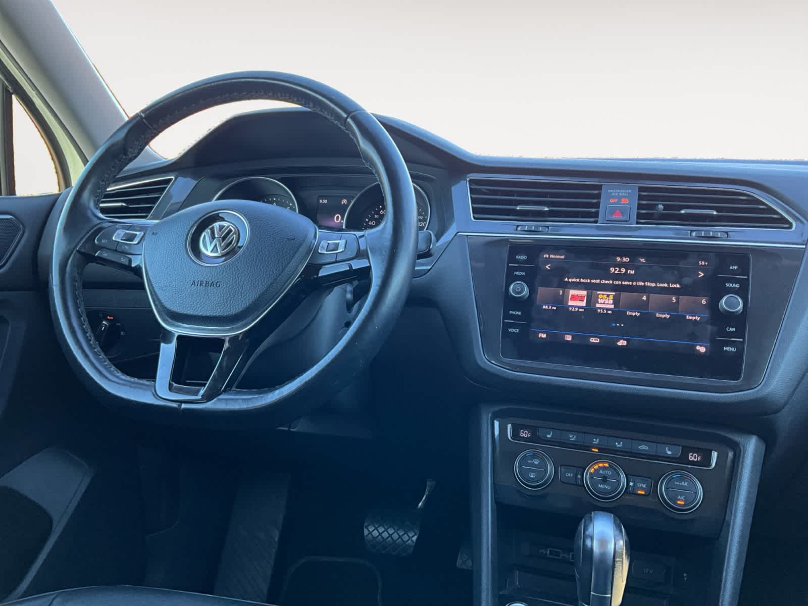 2018 Volkswagen Tiguan SE