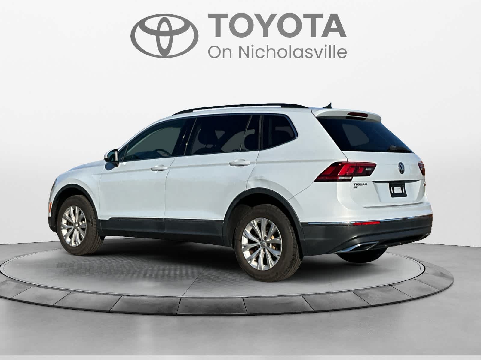 2018 Volkswagen Tiguan SE