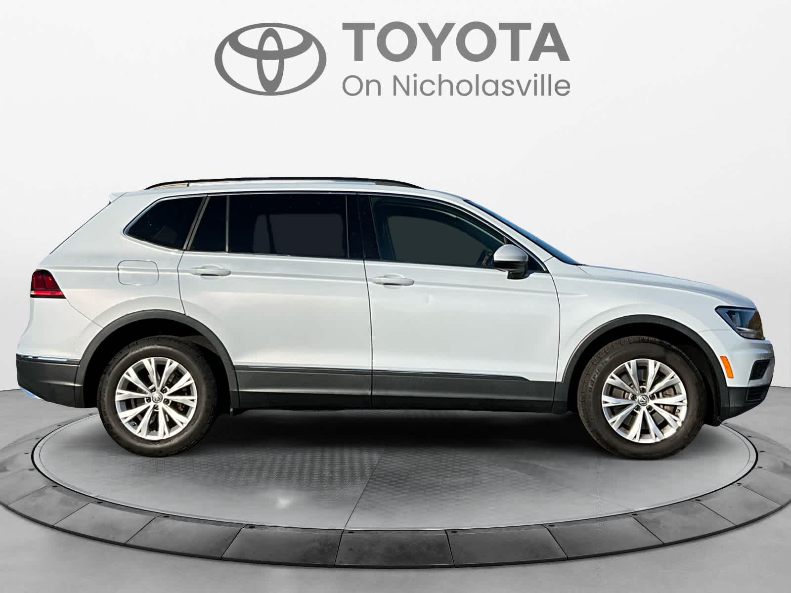 2018 Volkswagen Tiguan SE
