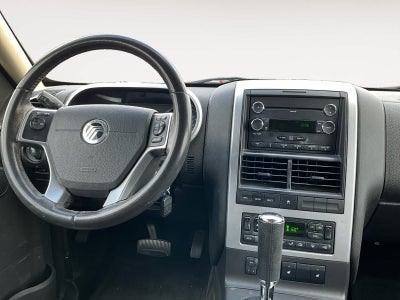 2010 Mercury Mountaineer RWD 4dr