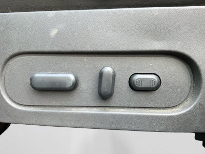 2010 Mercury Mountaineer RWD 4dr