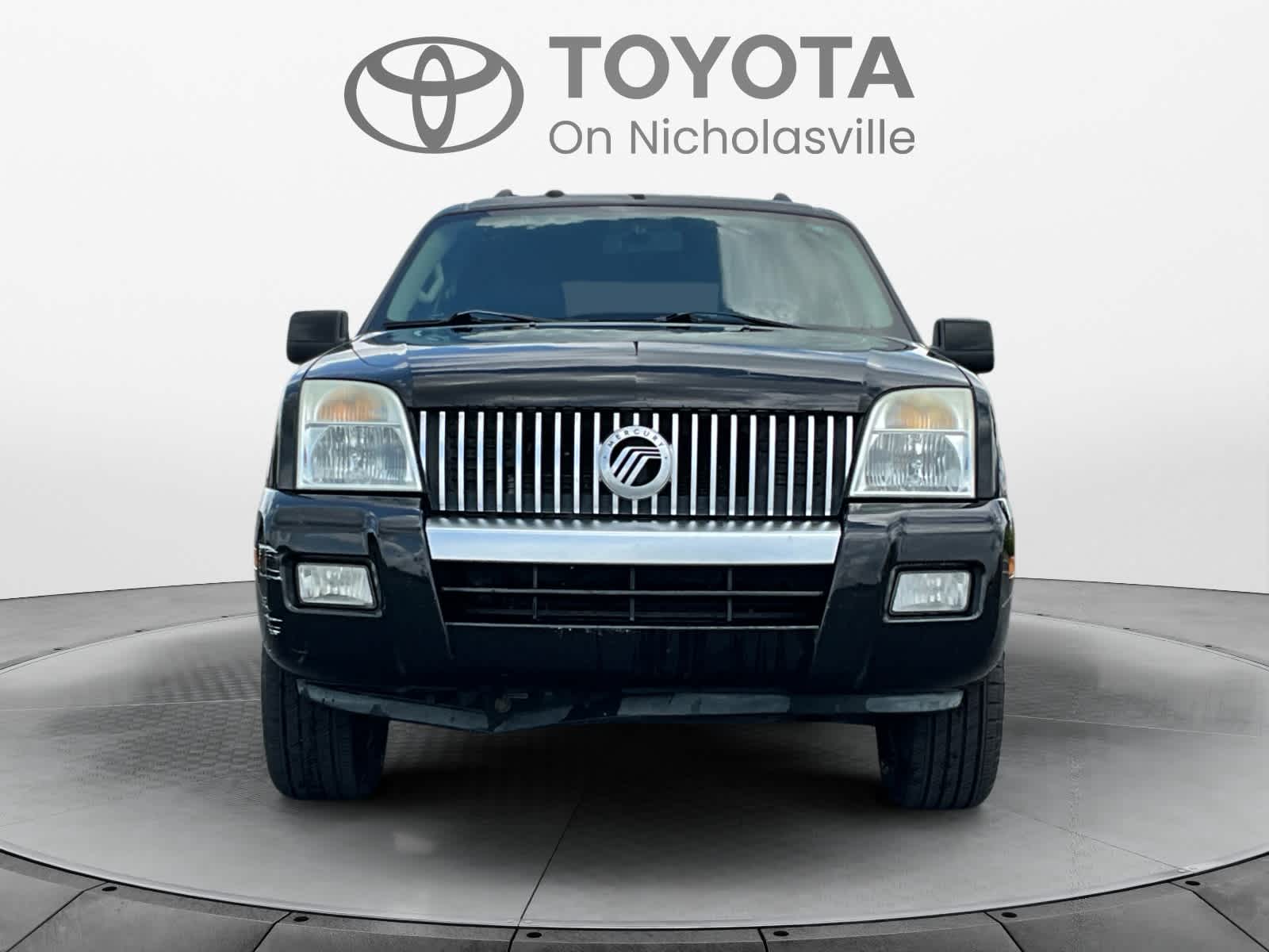 2010 Mercury Mountaineer RWD 4dr
