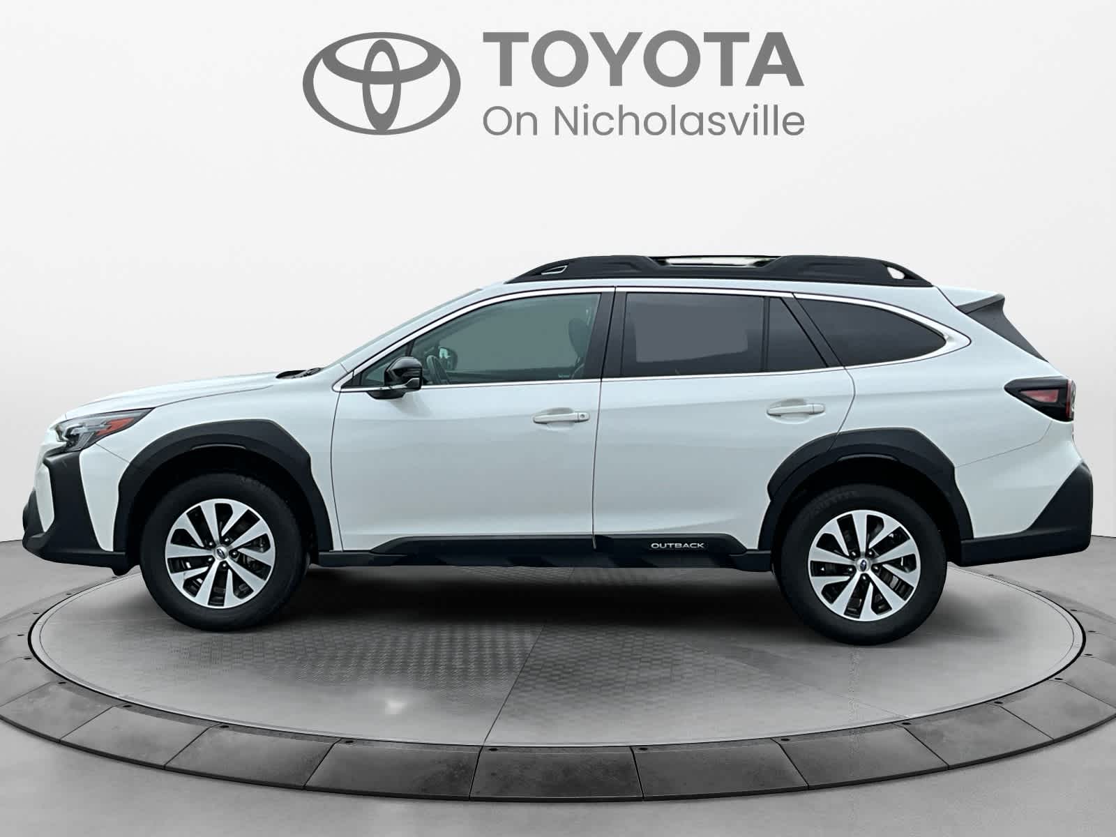 2023 Subaru Outback Premium