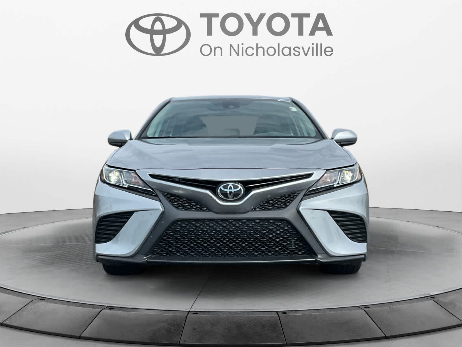 2019 Toyota Camry SE