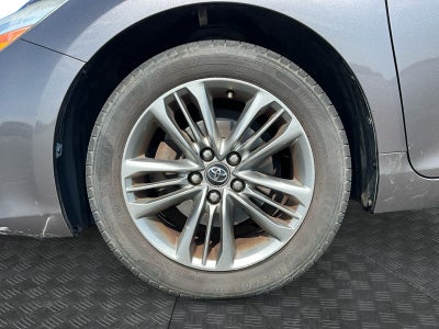 2016 Toyota Camry SE
