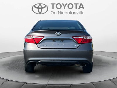 2016 Toyota Camry SE