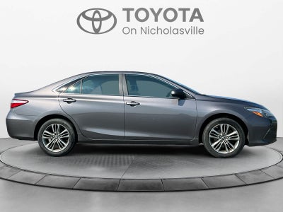 2016 Toyota Camry SE