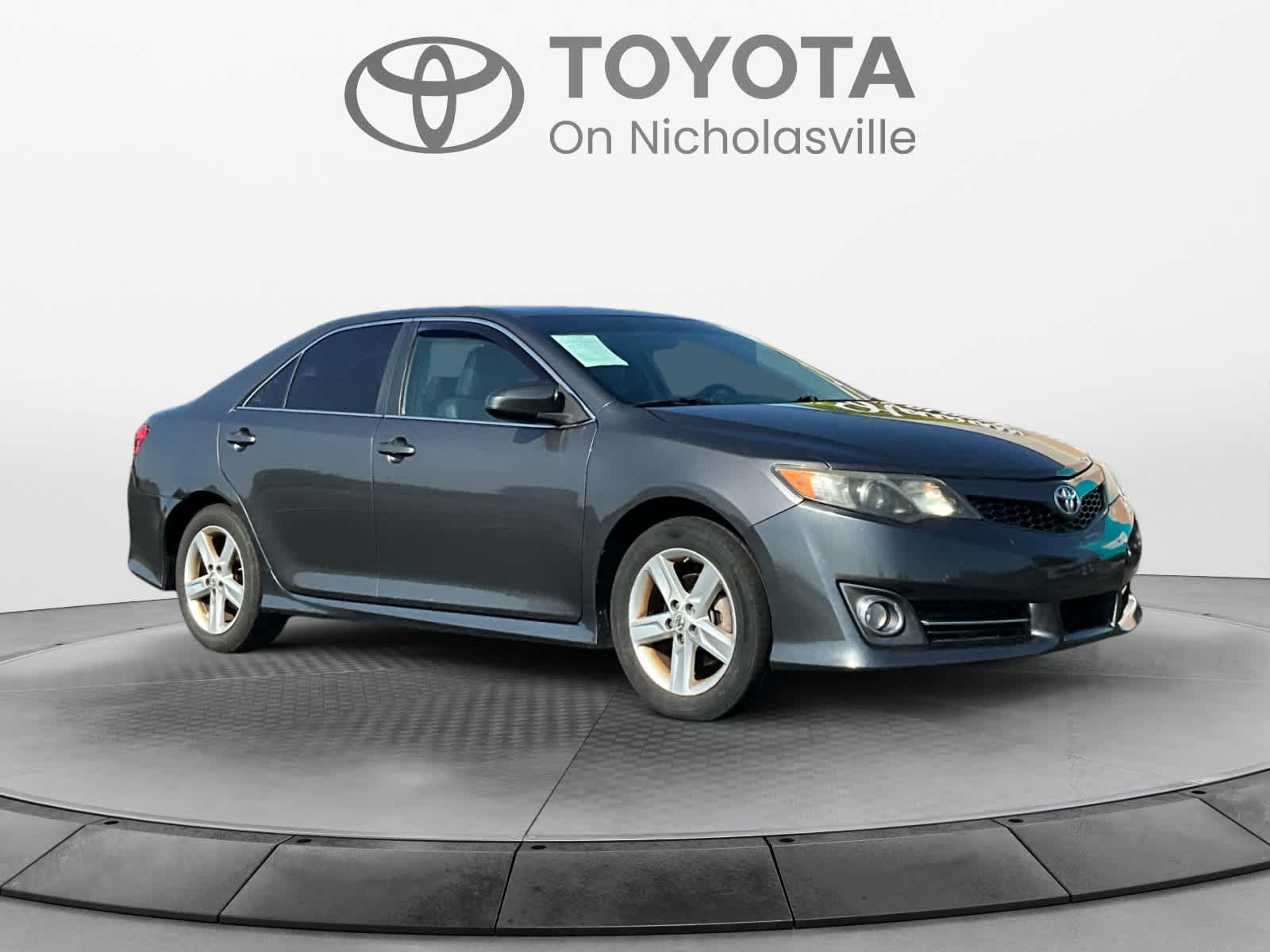 2013 Toyota Camry SE