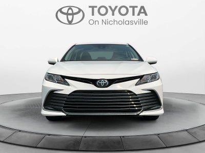 2022 Toyota Camry LE