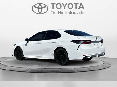 2021 Toyota Camry SE