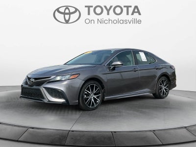 2024 Toyota Camry SE