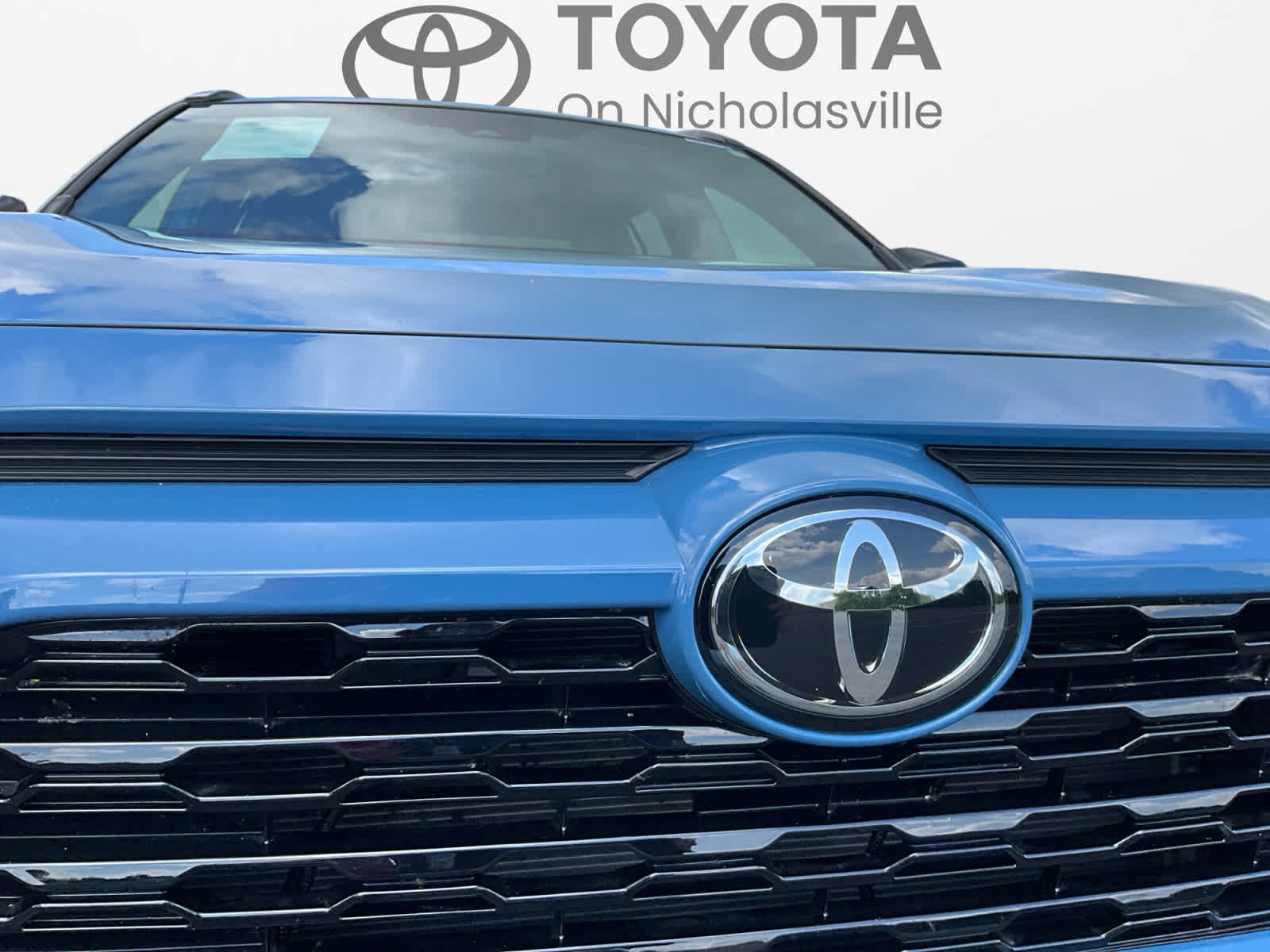 2025 Toyota RAV4 Hybrid XSE