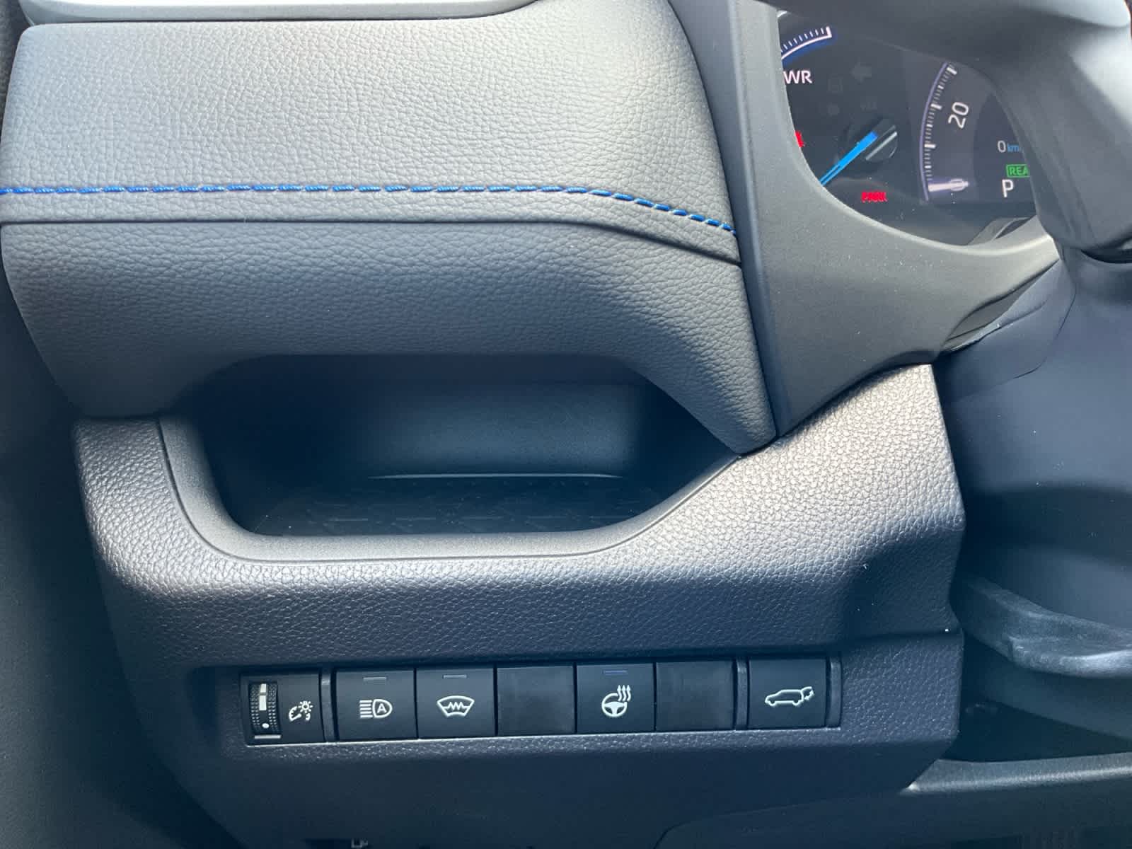 2025 Toyota RAV4 Hybrid XSE