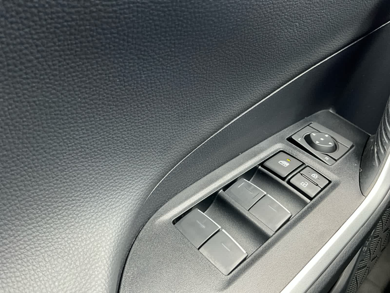 2025 Toyota RAV4 Hybrid XSE