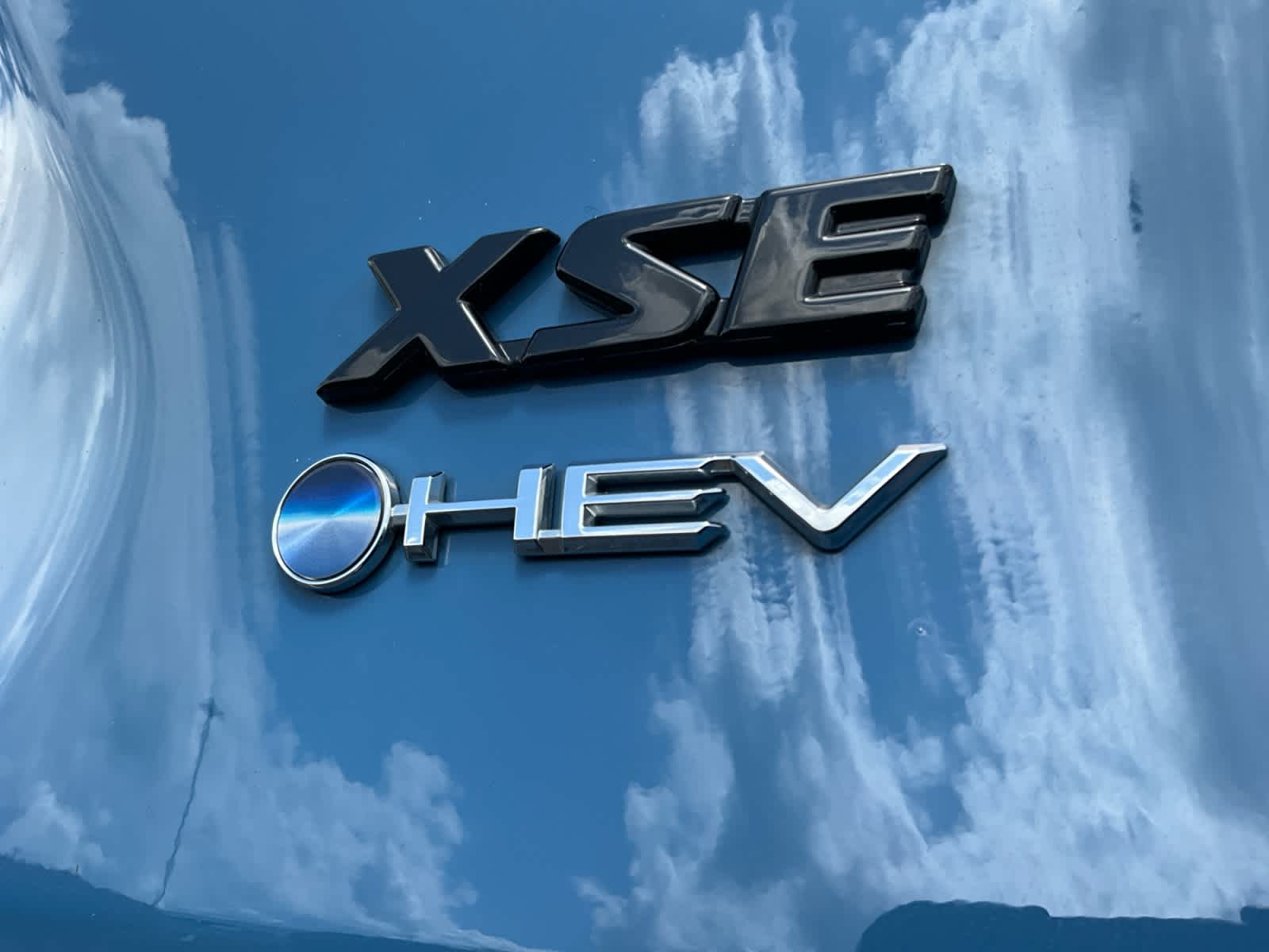 2025 Toyota RAV4 Hybrid XSE