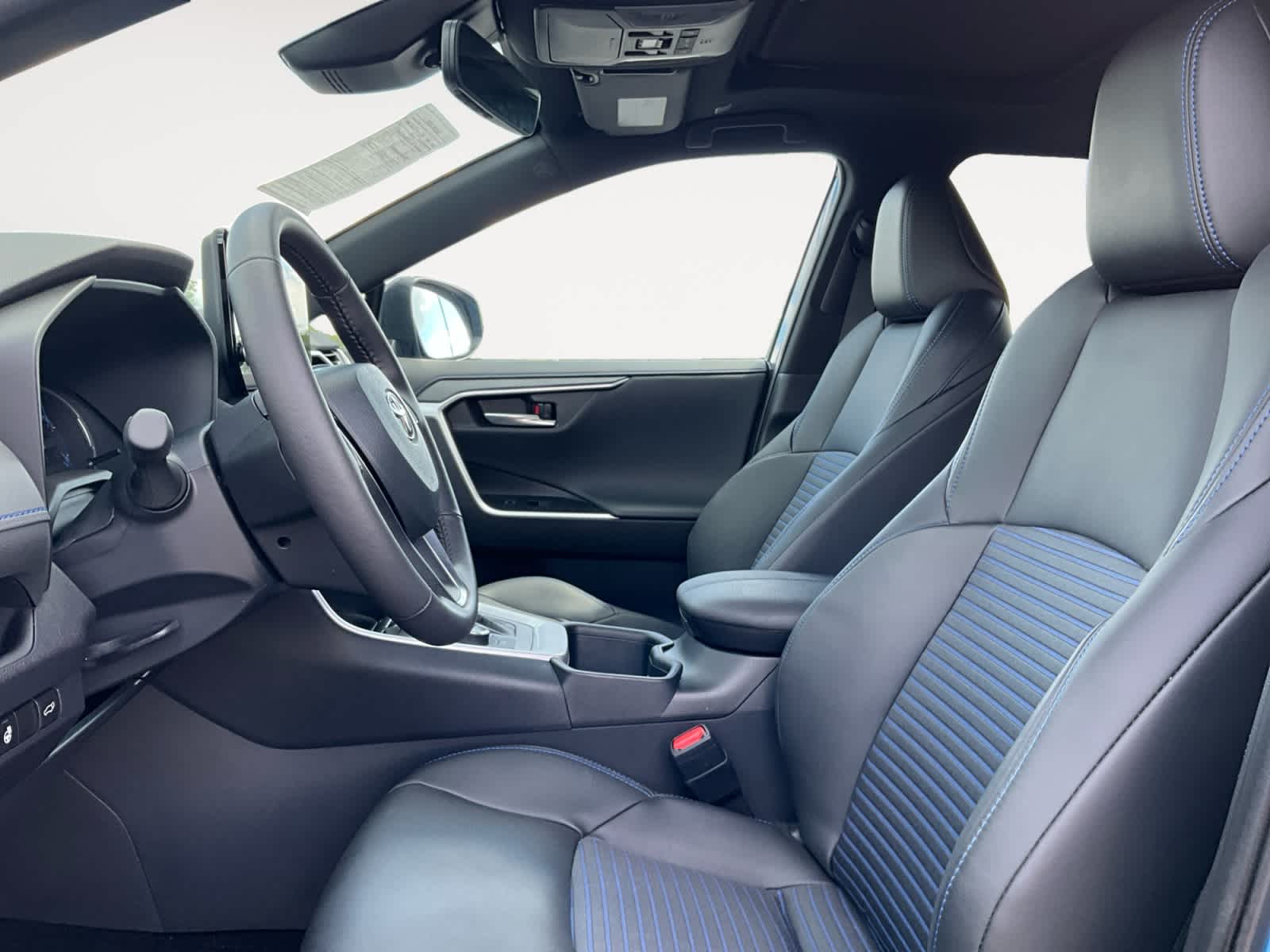 2025 Toyota RAV4 Hybrid XSE