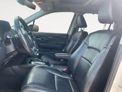 2019 Honda Pilot Touring 8-Passenger